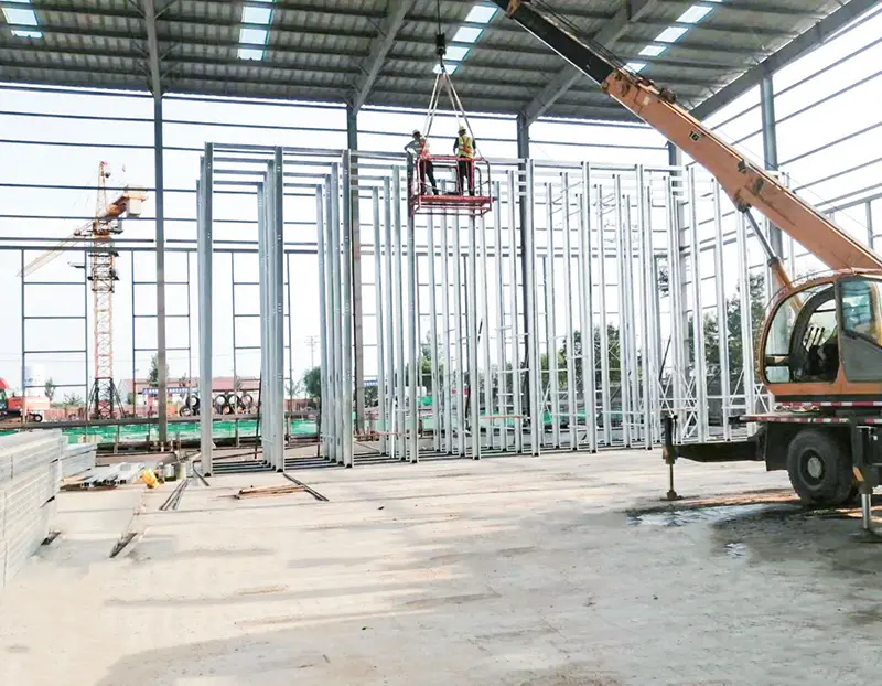 ห้องบำรุงรักษาเครื่องจักรอิฐโครงสร้างเหล็ก ห้องบำรุงรักษาเครื่องจักรอิฐโครงสร้างเหล็ก